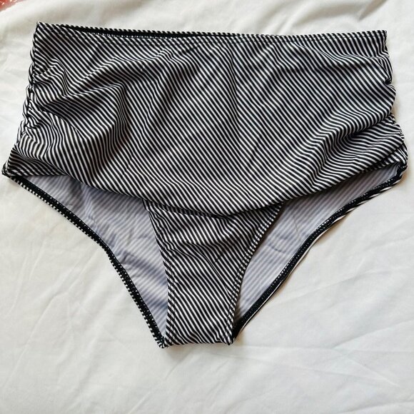 Black & White Striped High Rise Swim Bottoms NWOT Swimsuit Size L - Picture 3 of 8